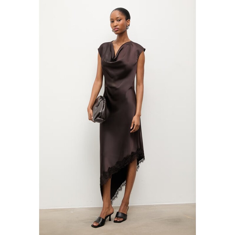 Šaty Answear.LAB 67547058