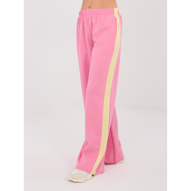 RUE PARIS Ružové tepláky s pruhom 67567573