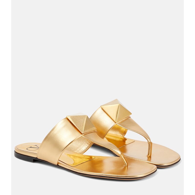 Valentino Garavani One Stud leather thong sandals 67927365