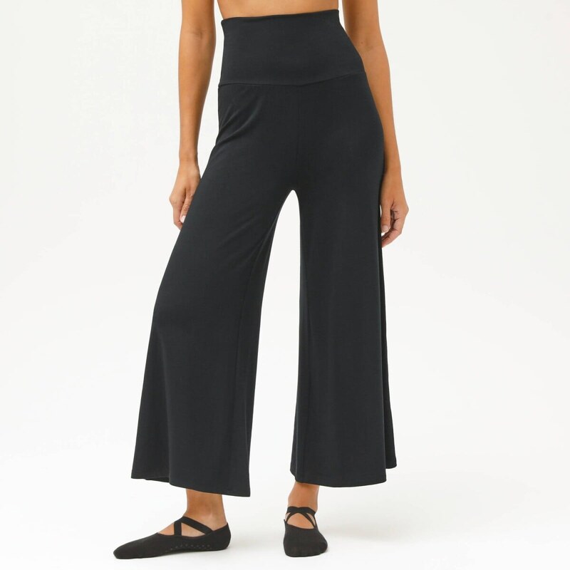 Široké 7/8 nohavice s pružným pásom čierna 052 Blancheporte 67632128