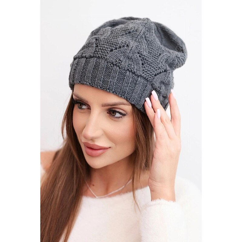MladaModa Dámska čiapka s ažúrovým vzorom K427 grafitová 67680779