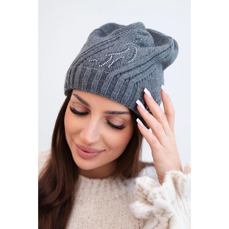 MladaModa Dámska čiapka s geometrickým vzorom a jemným leskom K401 67680785