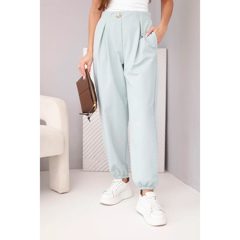 K-Fashion Dámske bavlnené nohavice s vysokým pásom a ozdobným gombíkom 67681342