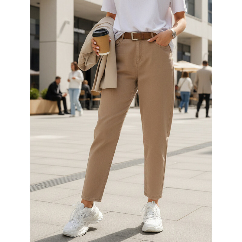 Dámske džínsy s opaskom mom fit béžové FashionStreet UY2880 67684031