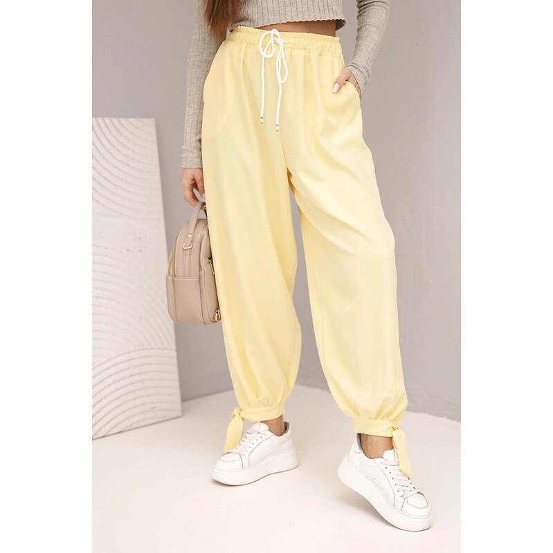 MladaModa Nohavice so širokým strihom a viazaním dole model 90495 67714563