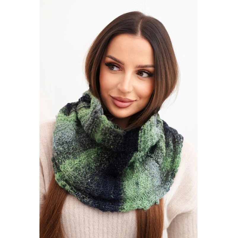 MladaModa Dámsky komínový šál s rolákom KN21 zelený 67714601