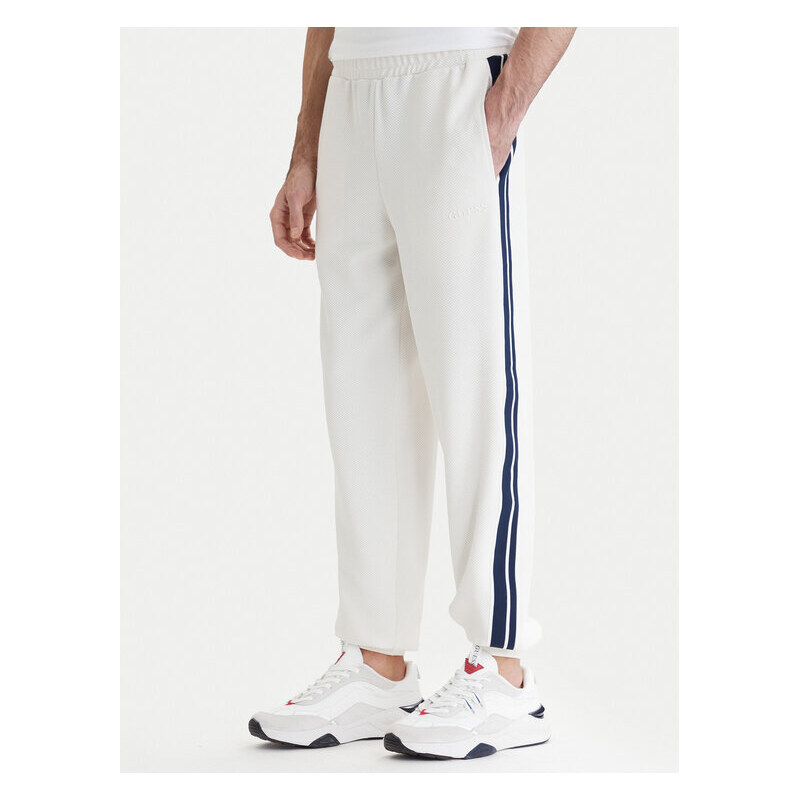 Teplákové nohavice Guess 67720388