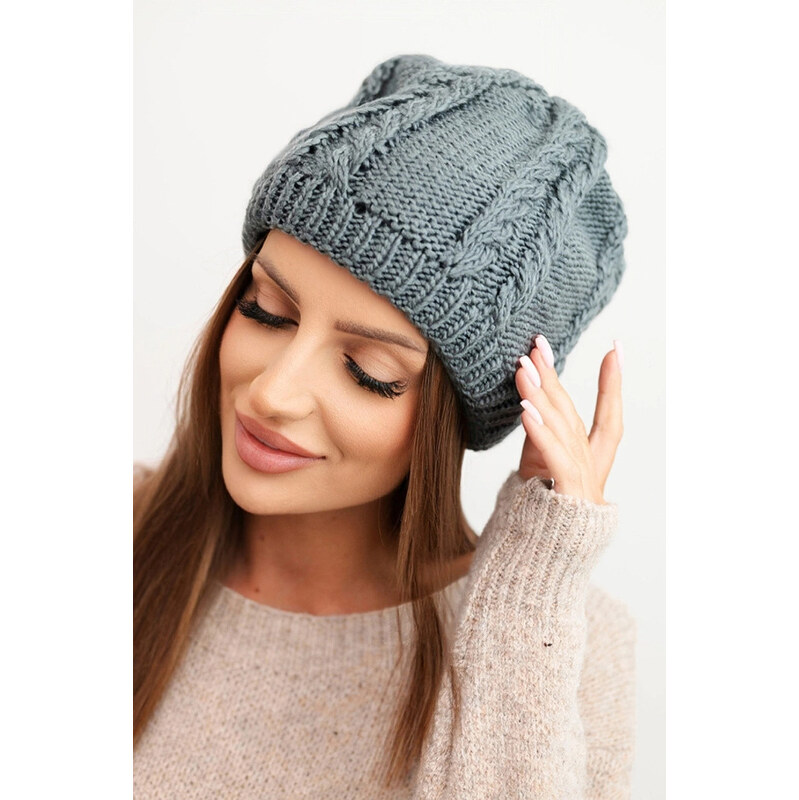 K-Fashion Dámska zimná vlnená čiapka s pleteným vzorom K452 tmavo sivá 67778724