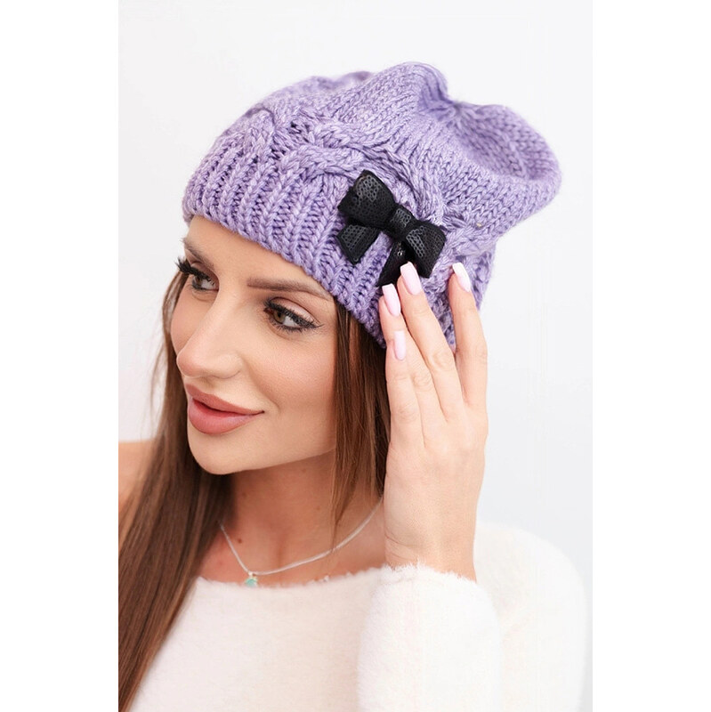 K-Fashion Dámska zimná čiapka s ozdobnou mašľou a pleteným vzorom K438 67779166