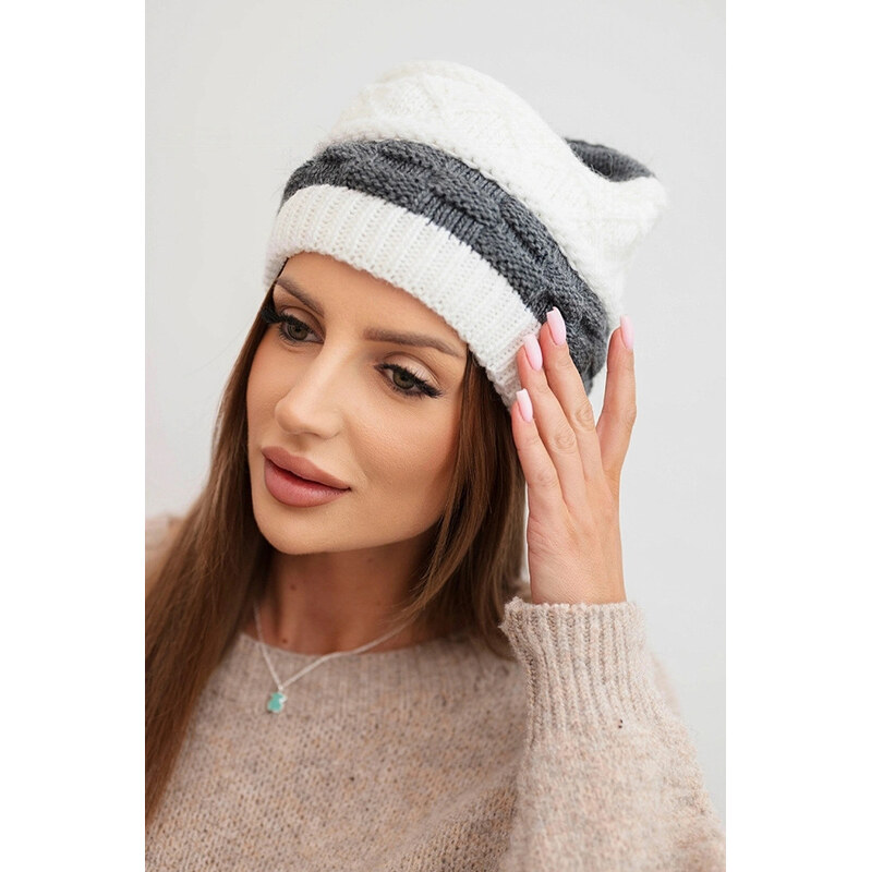 K-Fashion Dámska zimná vlnená čiapka s ozdobným pletením K446 biela + 67779178