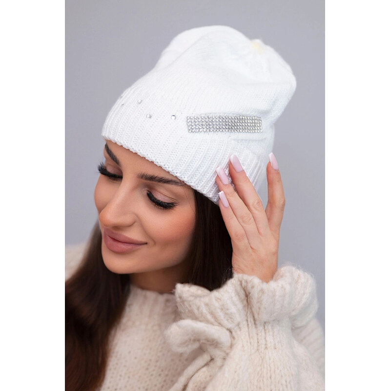 K-Fashion Dámska zimná pletená čiapka s ozdobným pásom zo zirkónov 67779509