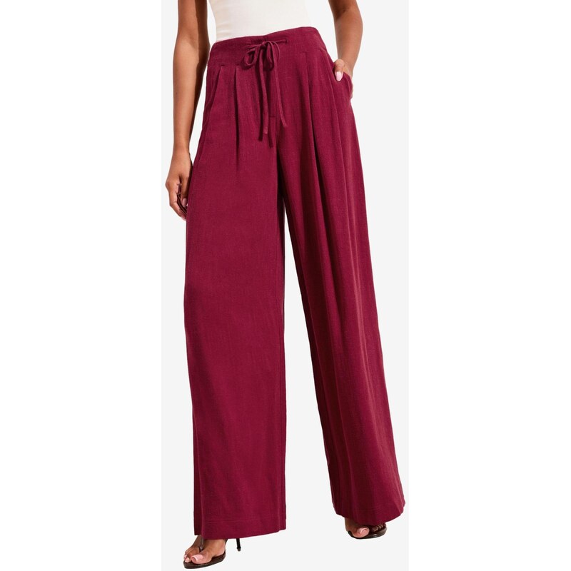 Friends Like These Plisované nohavice burgundská 67792611