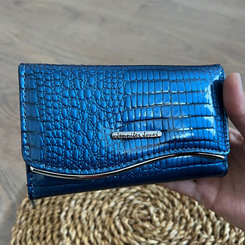 Jennifer Jones Dámska kožená peňaženka modrá LAURA 67797291