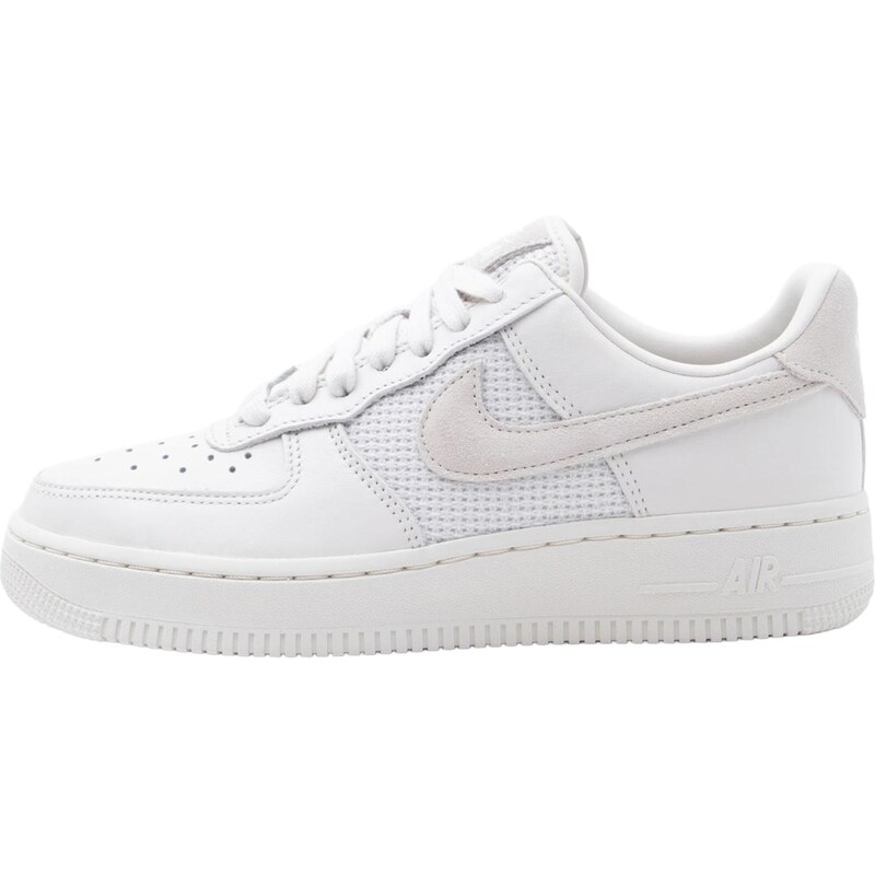 Nike Sportswear Nízke tenisky Air Force 1 07 nebielená / šedobiela 67820381
