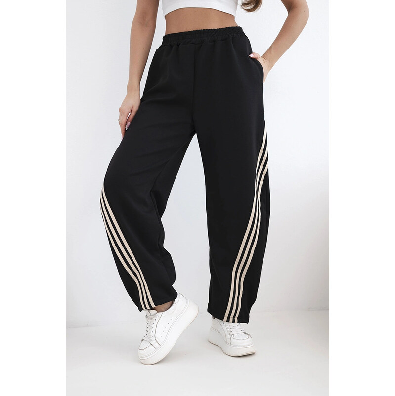 K-Fashion Dámske maslové viskózové nohavice s lamelami čierna + béžová 67824605