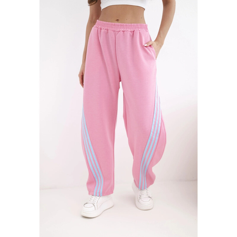 K-Fashion Dámske maslové viskózové nohavice s lampasom svetloružové 67824606