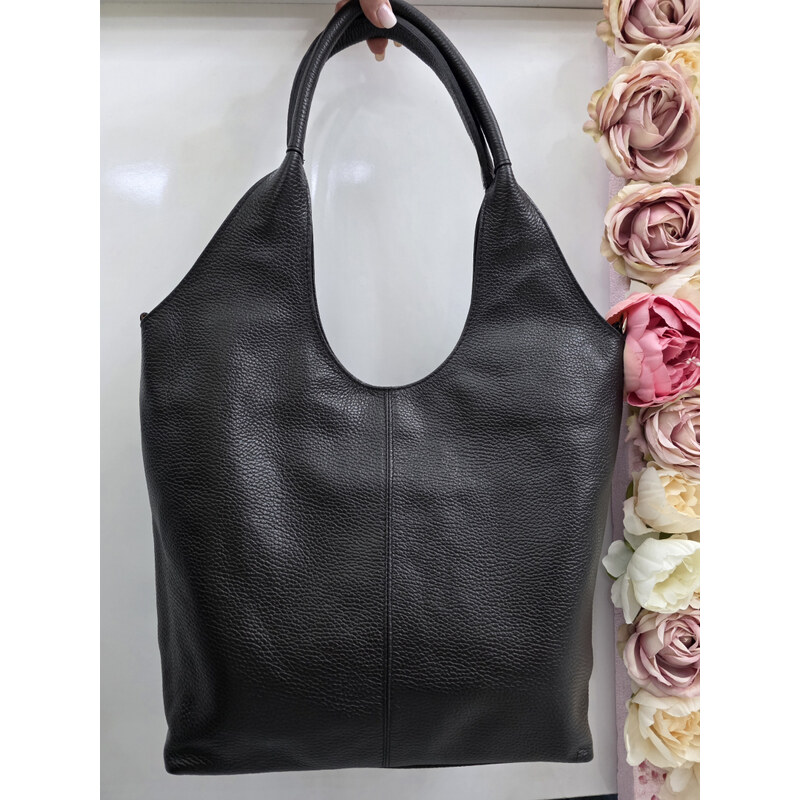E-shop Katrins Fashion Štýlová čierna kožená kabelka Italy