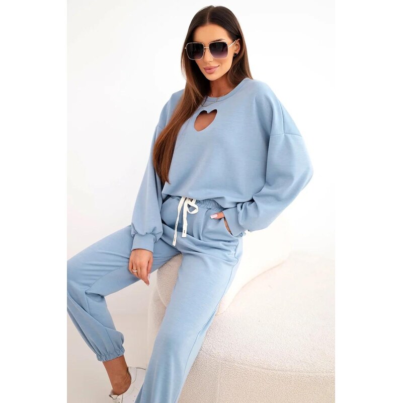 MladaModa Viskózová tepláková súprava a výrezom v tvare srdca model 67908128