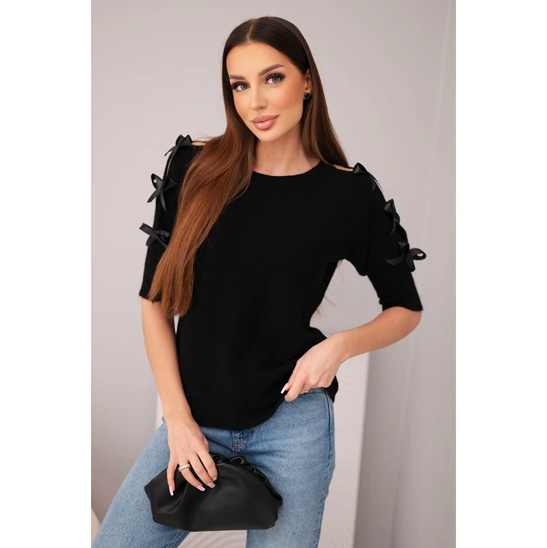 Kesi Włoski Dámsky krátky sveter s dekoračnými mašľami 67883253