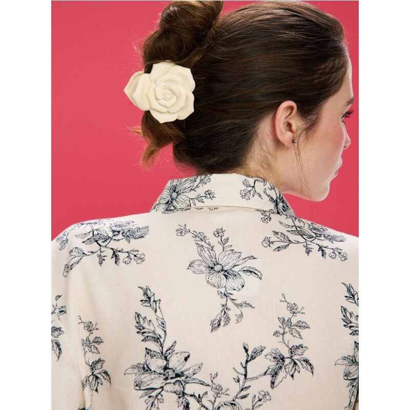 Sinsay - Sponka do vlasov v tvare kvetu - krémová 67895678