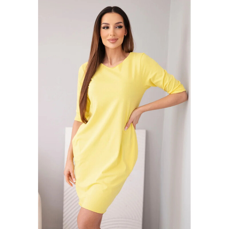 K-Fashion Dámske bavlnené šaty s 3/4 rukávmi a vreckami žlté 67812171