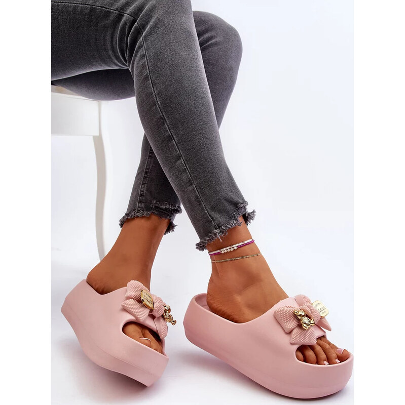 Kesi Ružové dámske penové šľapky s mašľou Salessa 67901823