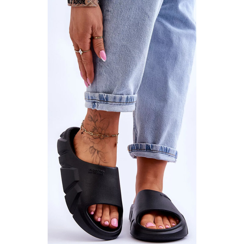 Dámske ľahké penové šľapky Big Star čierne 67901917