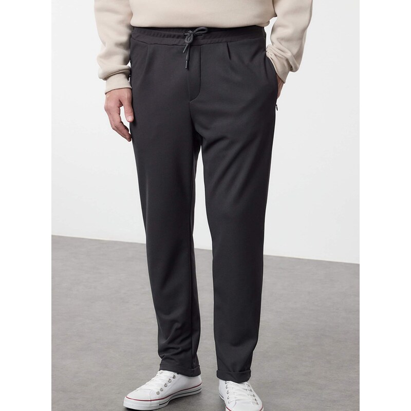Trendyol Chino nohavice antracitová 67906375