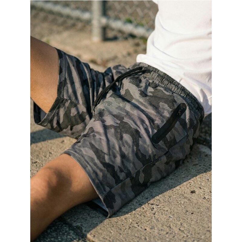 Sinsay - Bavlnené šortky s kamuflážovým vzorom - viacfarebná 68030882