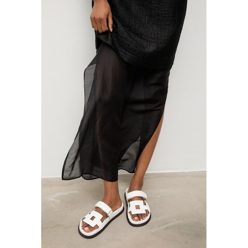 Dámske kožené šľapky na plochom podpätku Answear.LAB 68157459