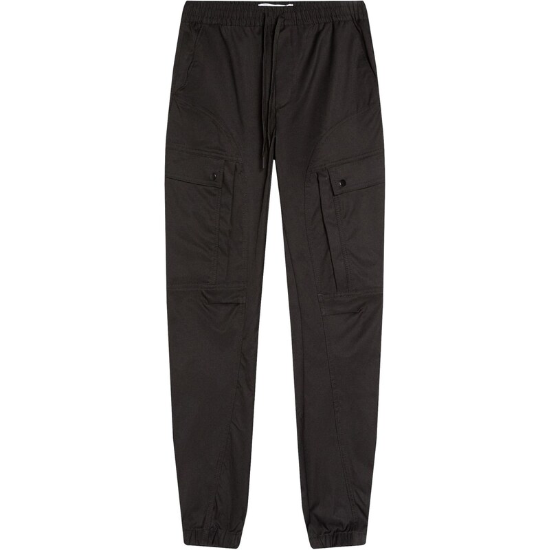 Bershka Kapsáče čierna 68213173