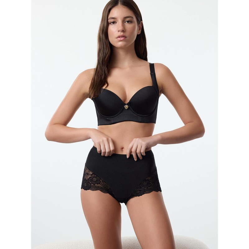 Trendyol Nohavičky čierna 68295795