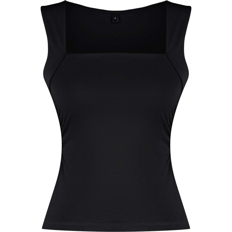 Trendyol Top čierna 68299299