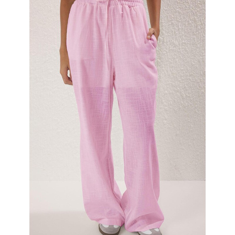 Trendyol Nohavice ružová 68299577