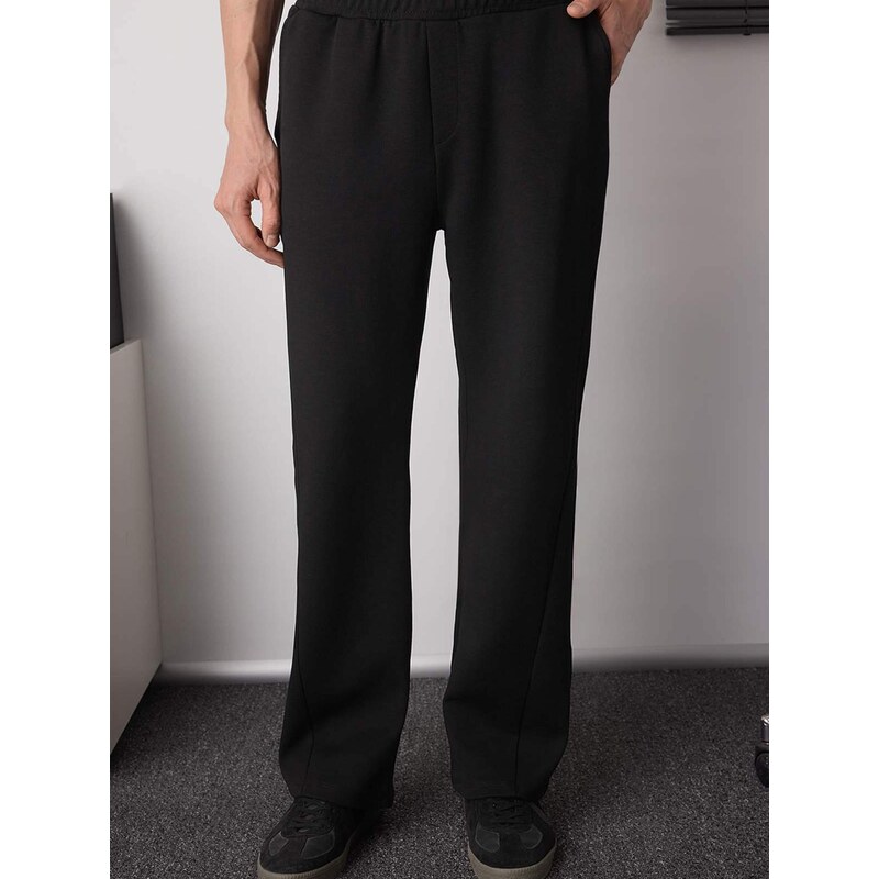 Trendyol Nohavice čierna 68299692