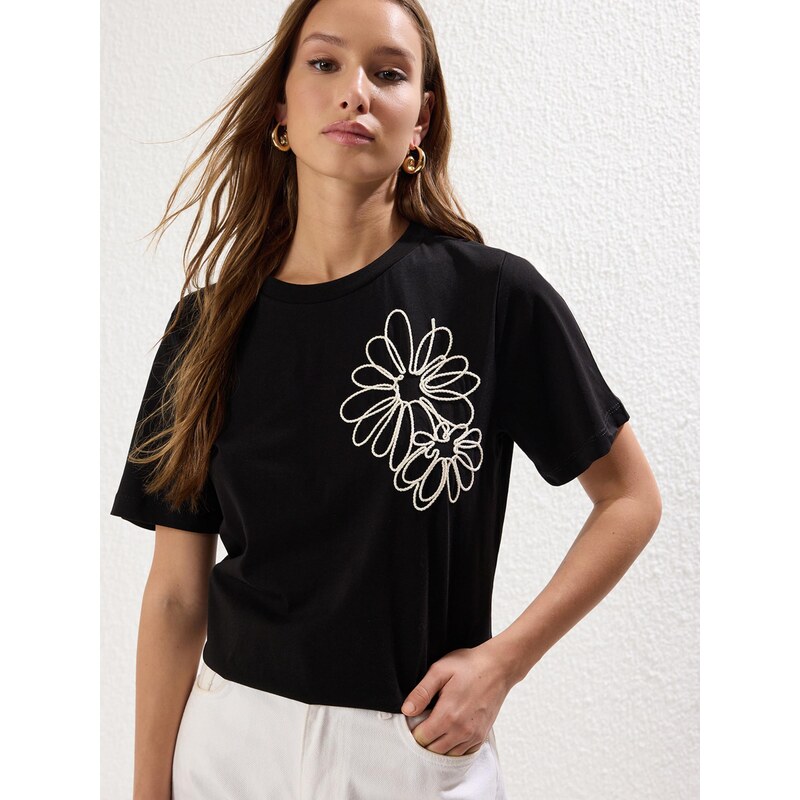 Trendyol Tričko béžová / čierna 68299715