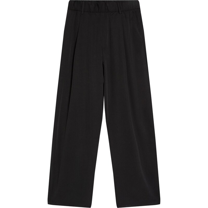 Bershka Nohavice čierna 68428032