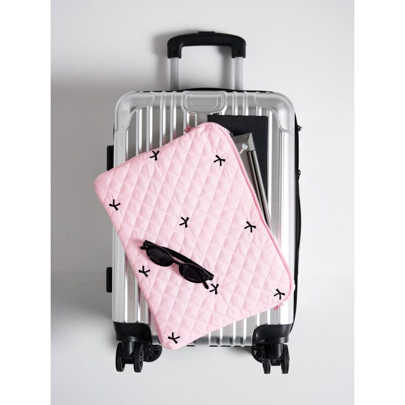 Sinsay - Prešívaná taška na notebook s motívom mašličiek - ružová 68455966