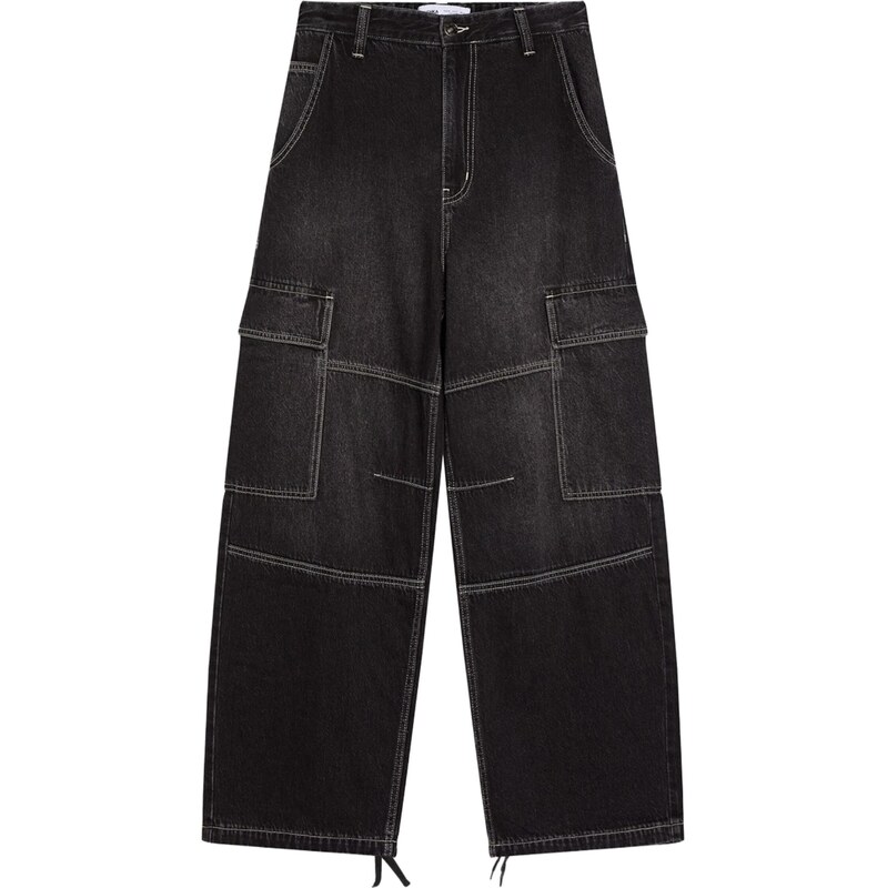 Bershka Rifľové kapsáče čierna 68468278