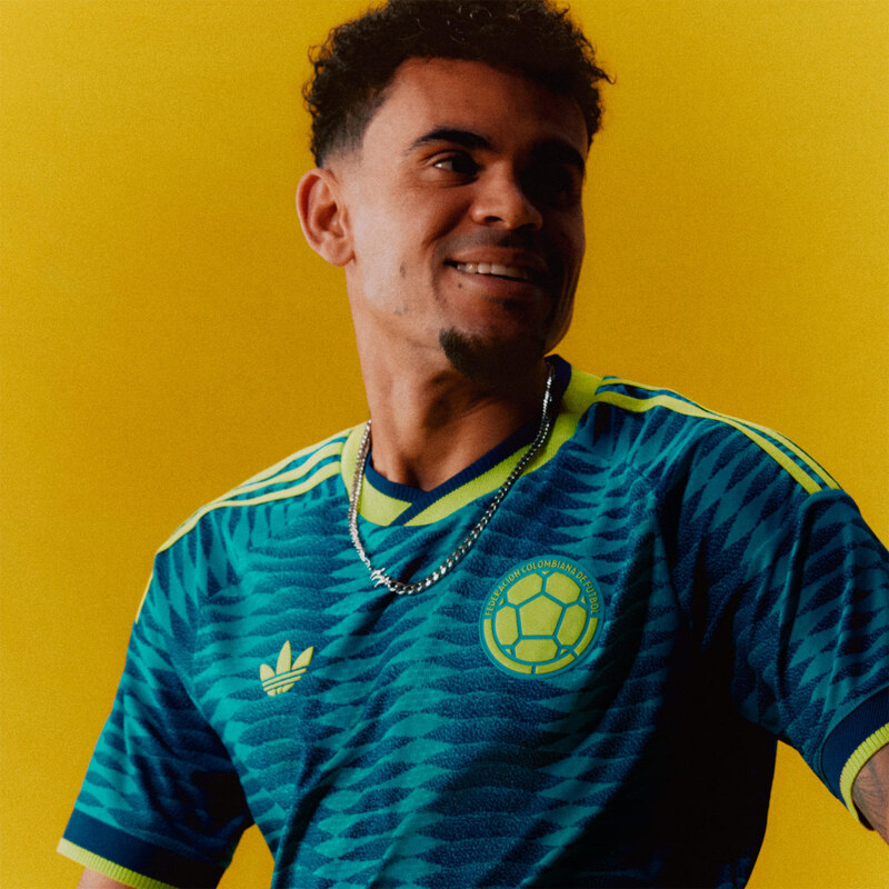 Adidas Hosťovský dres Kolumbia 26 Authentic 68493380