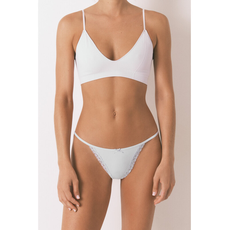 womensecret Fialové tangá nohavičky z mikrovlákna a čipky 68524217