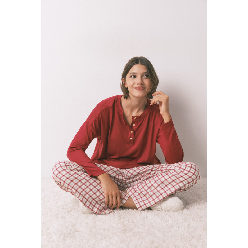 womensecret Červené semišové tričko s dlhým rukávom 68524689