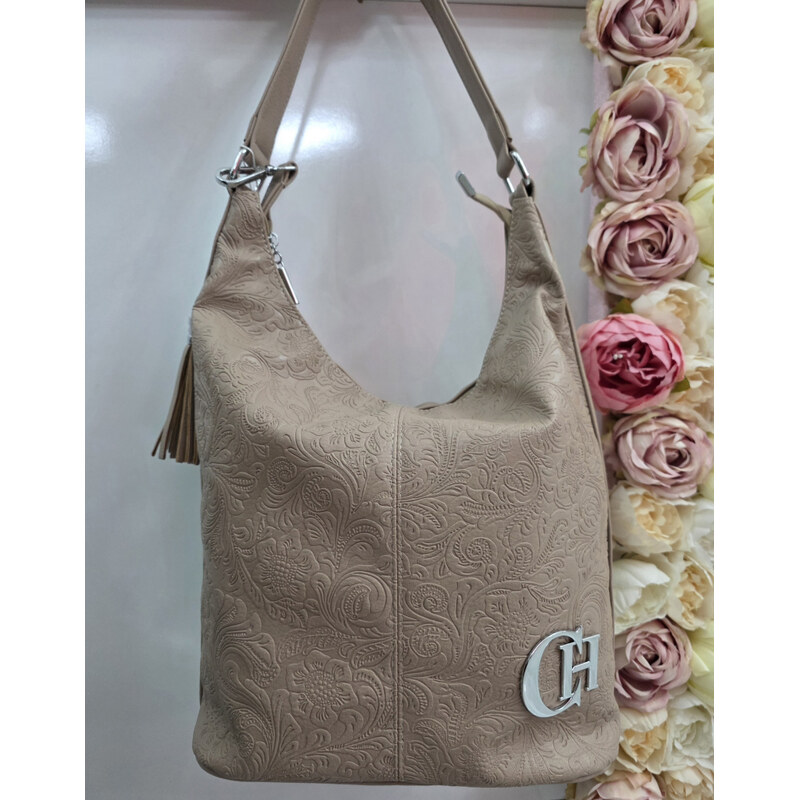 E-shop Katrins Fashion Slabohnedá kabelka na plece Chiara