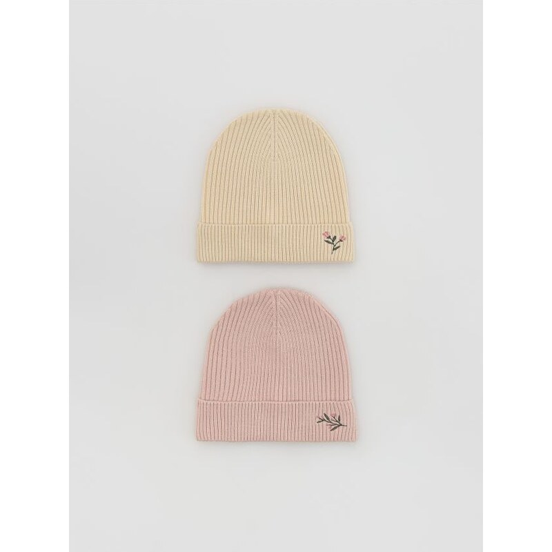 Reserved - Súprava 2 čiapok beanie z prúžkovaného úpletu s vyšívaným 68524173