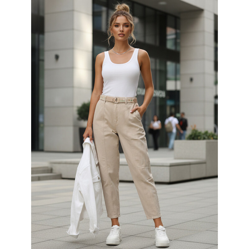 BASIC Dámske džínsy mom fit s vysokým pásom a opaskom béžovej 69008180