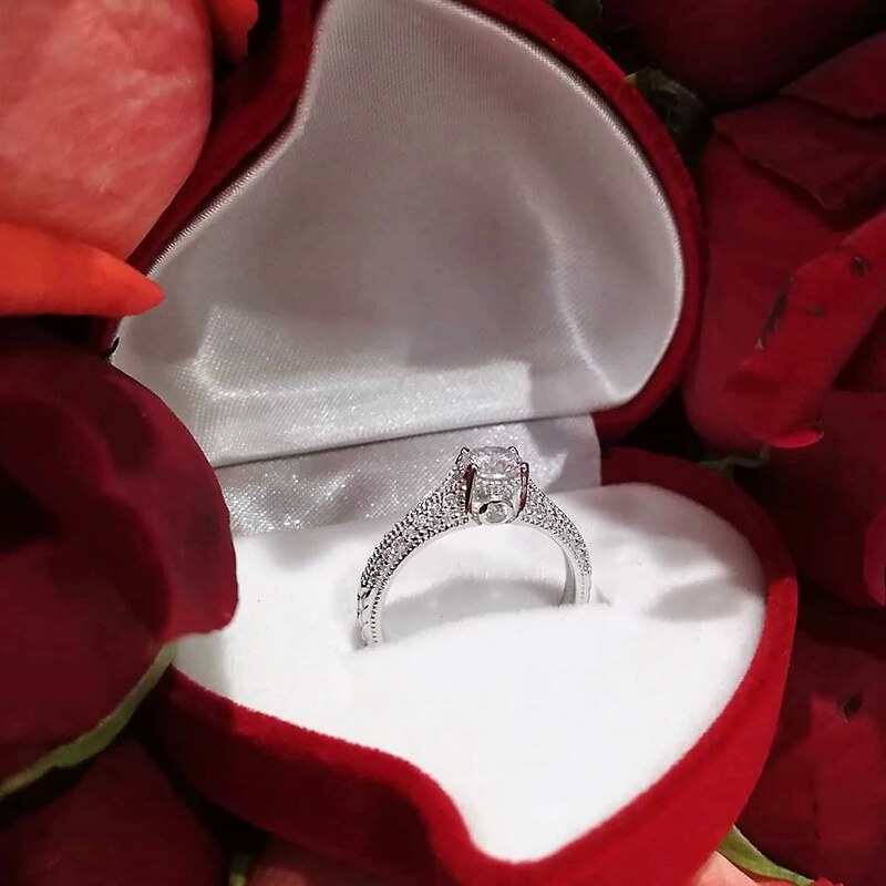 Olivie Strieborný zásnubný prsteň 2177