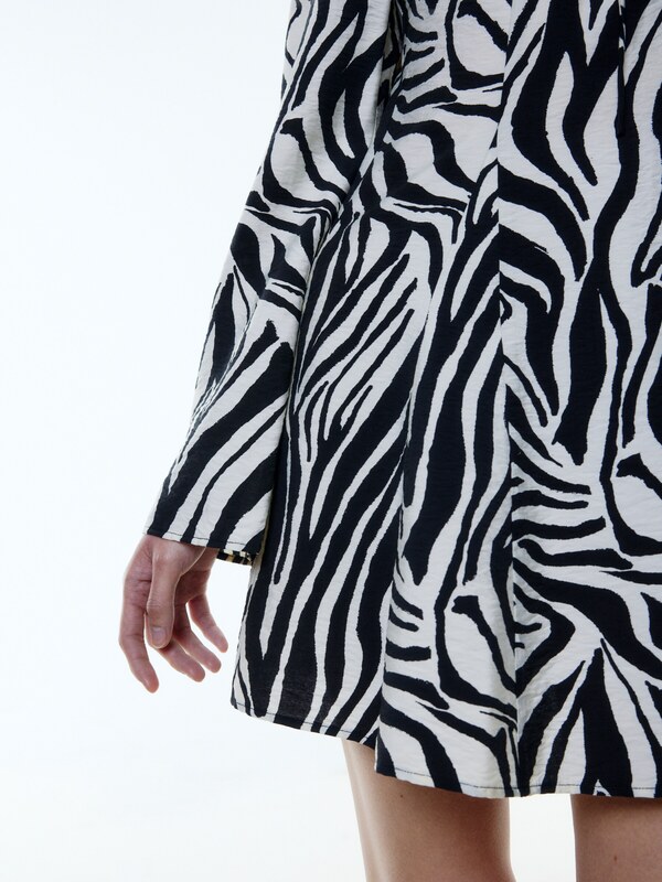 EDITED Šaty 'Prudence' béžová / čierna