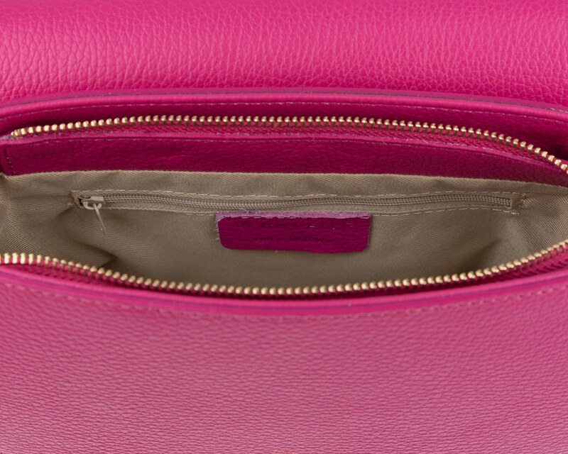 Ružová kožená talianska crossbody kabelka Ramona Fuxia s prídavným pruhom II NovaKabelka.sk
