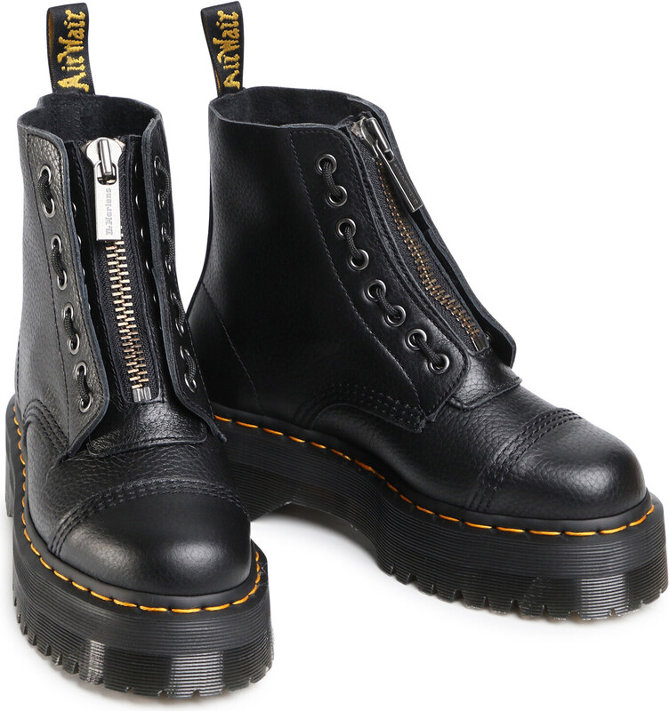 Outdoorová obuv Dr. Martens