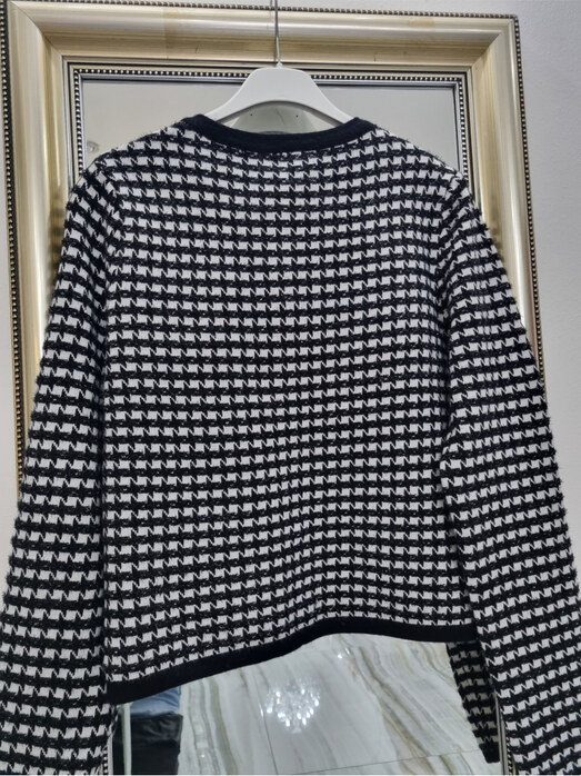 Katrin's Fashion Úpletové karované dámske sako